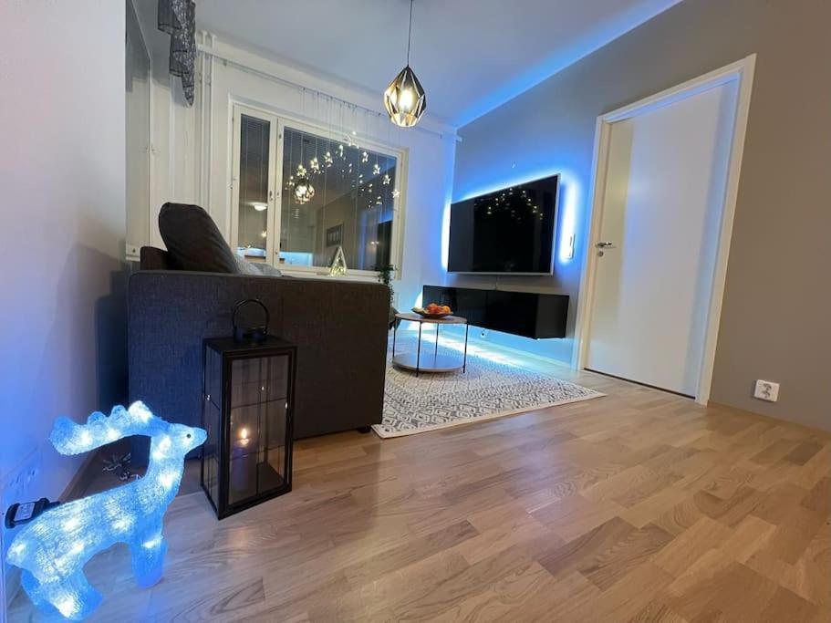 Suite - King Size Bed - Gym&Wifi - Indoor Parking Рованиеми Экстерьер фото