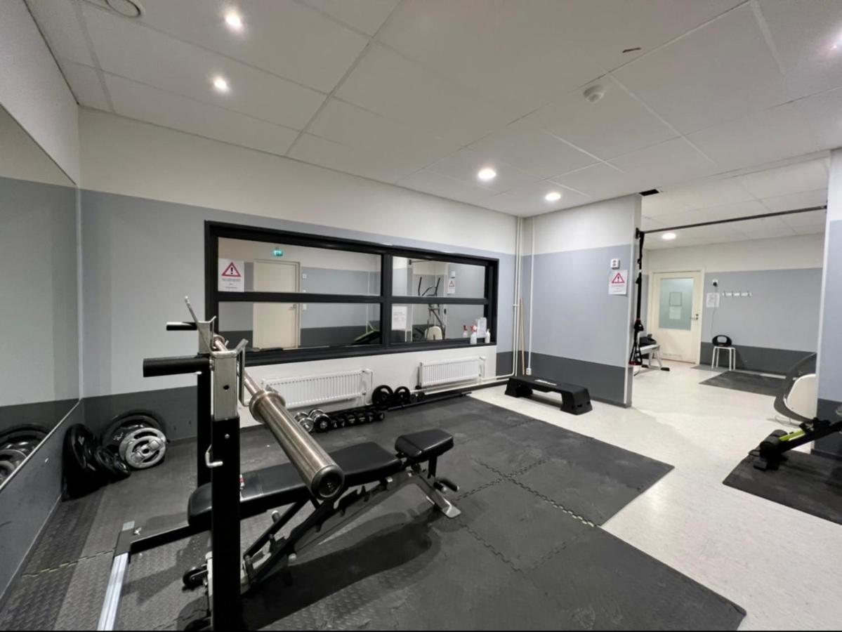 Suite - King Size Bed - Gym&Wifi - Indoor Parking Рованиеми Экстерьер фото