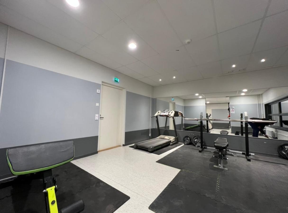 Suite - King Size Bed - Gym&Wifi - Indoor Parking Рованиеми Экстерьер фото