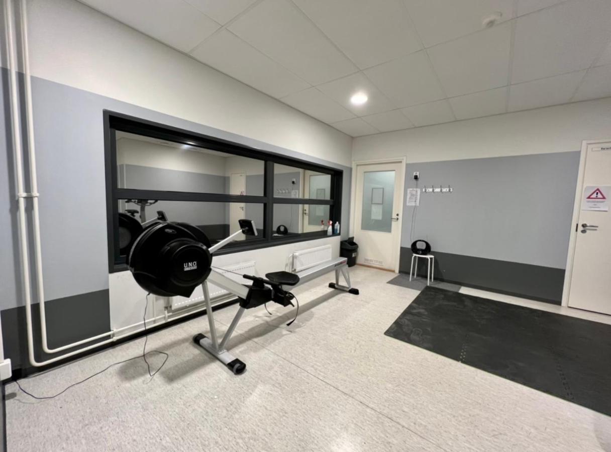 Suite - King Size Bed - Gym&Wifi - Indoor Parking Рованиеми Экстерьер фото